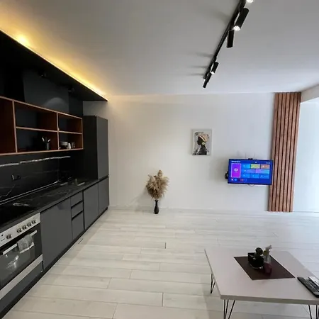 Your City Centre Apartamento Tirana