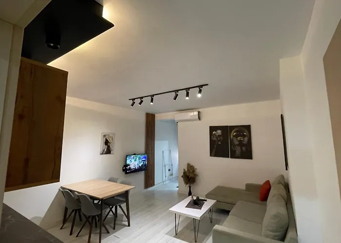 Your City Centre Apartmán Tirana