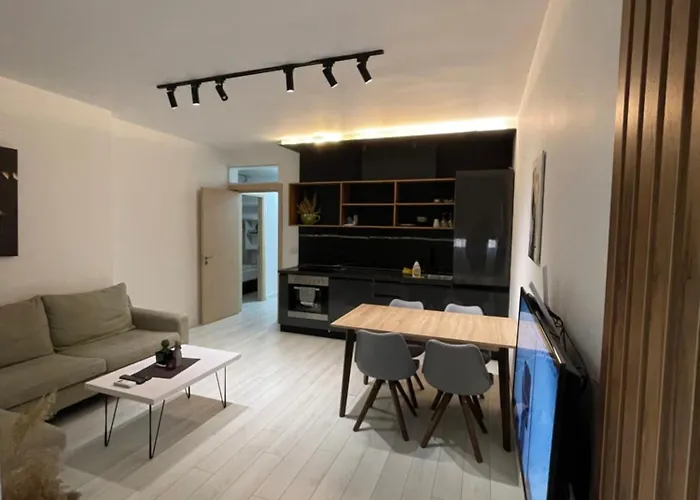 Your City Centre Apartment Tirana